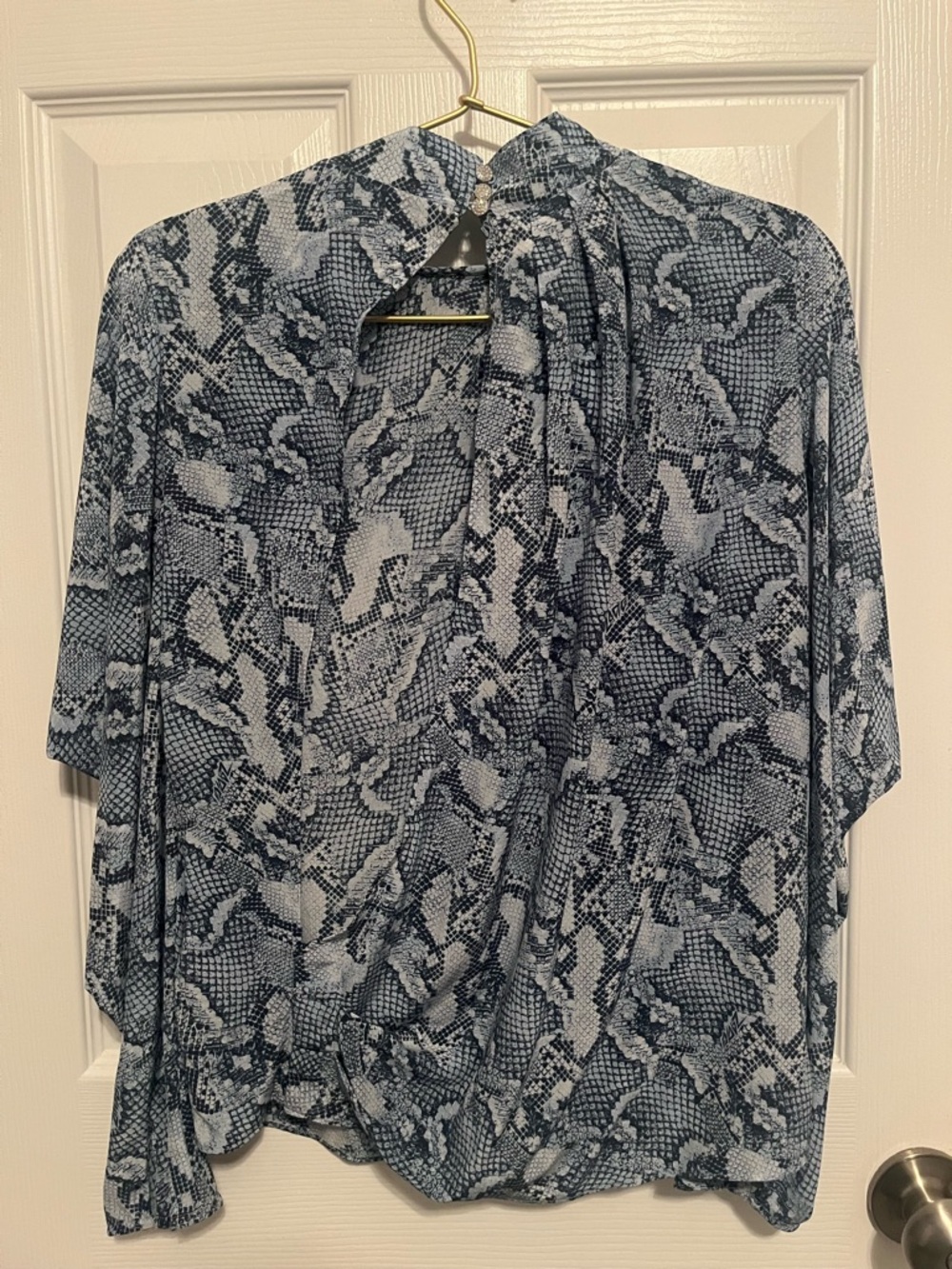 NWT Zadig & Voltaire Tolmea CDC Wild Silk Blouse Top Blue Snake Print Size S - Picture 9 of 13